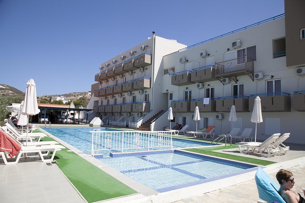 Hotel Athinoula 2*