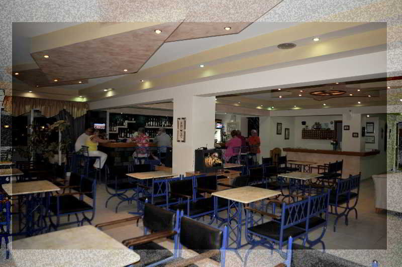 Athinoula Hotel