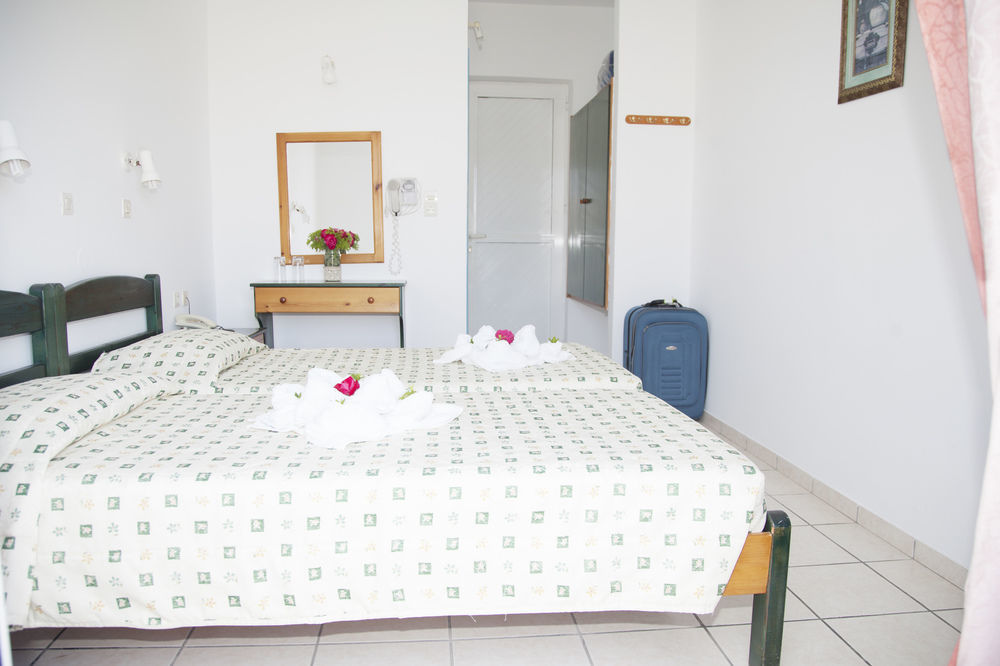 Athinoula Hotel